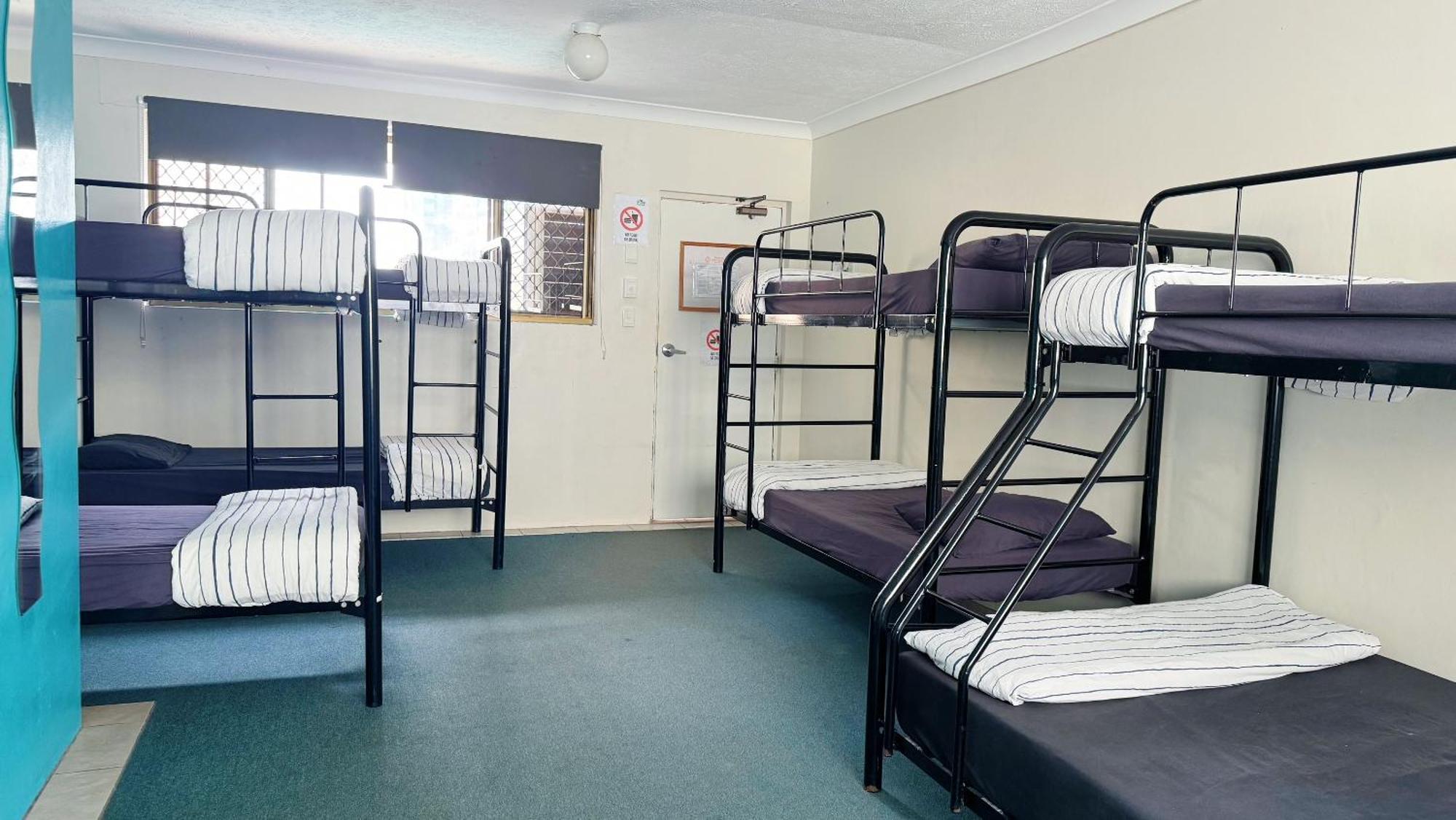 Maxmee Backpackers Resort 黄金海岸 外观 照片